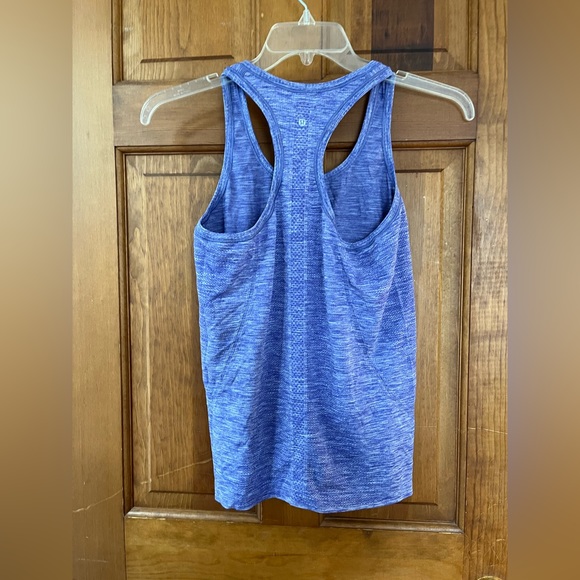 Lululemon Tank - Picture 2 of 5